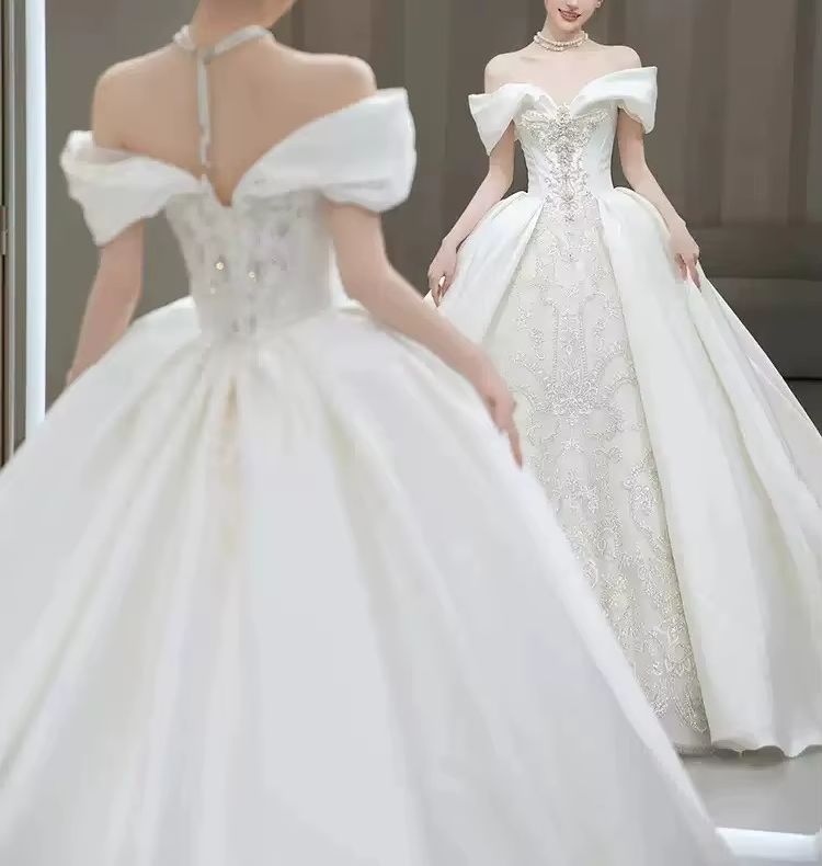ชุดแต่งงานสุดหรูแบบเปิดไหล่ คอ - Embroidery Wedding บทวิจารณ์และราคา
